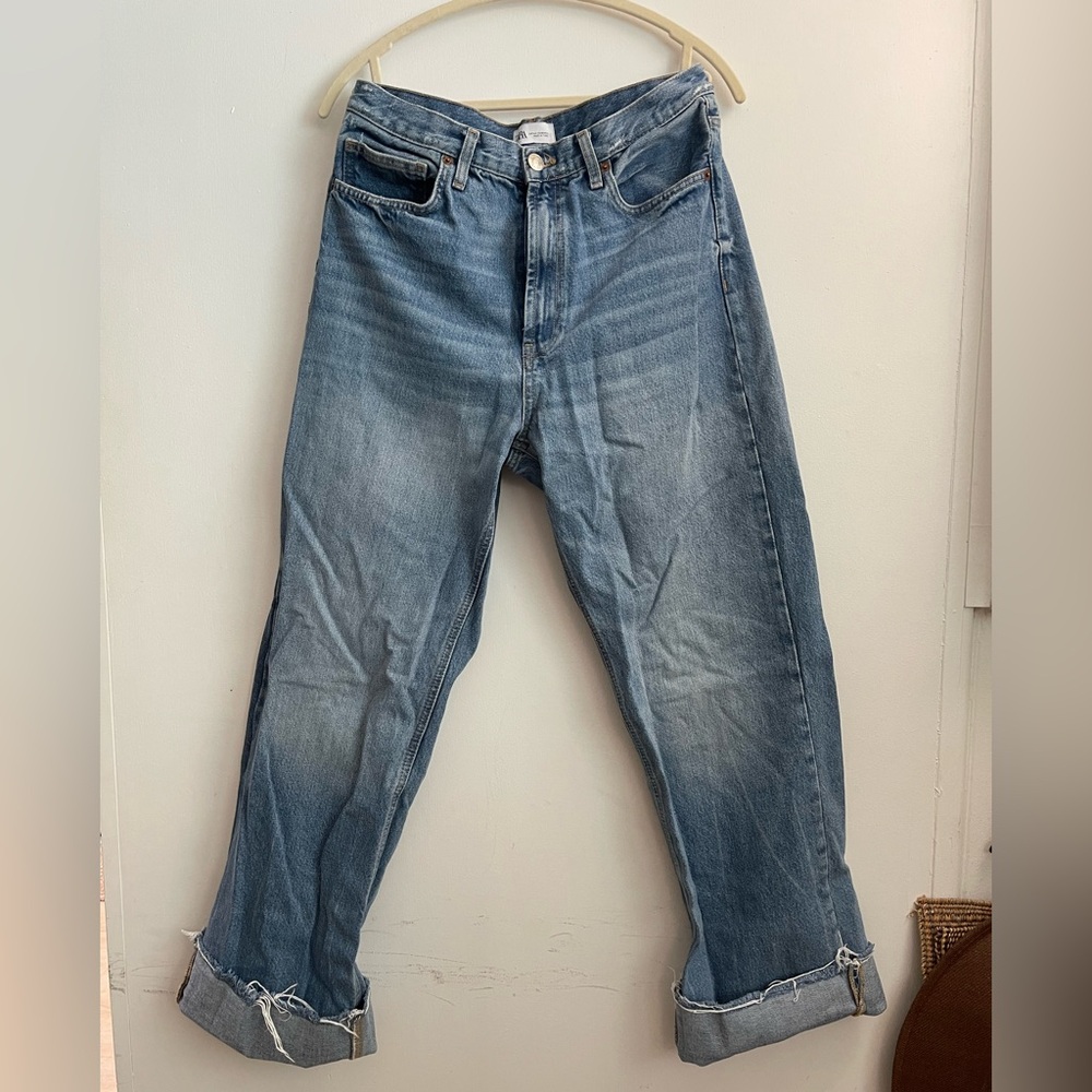 Zara super high rise  Blue Denim Jeans fray hem cuff. Size 10 EUC